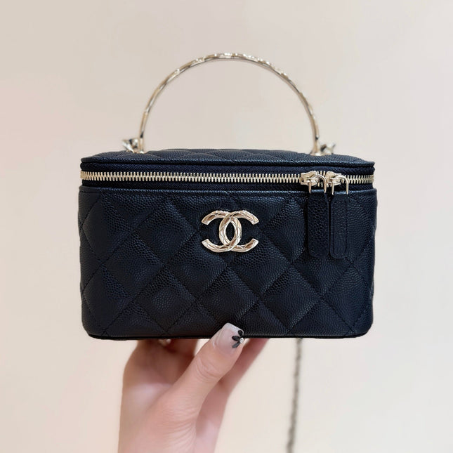 CHANEL 25S COCO CRUSH 17 IN BLACK CALFSKIN GOLD HARDWARE
