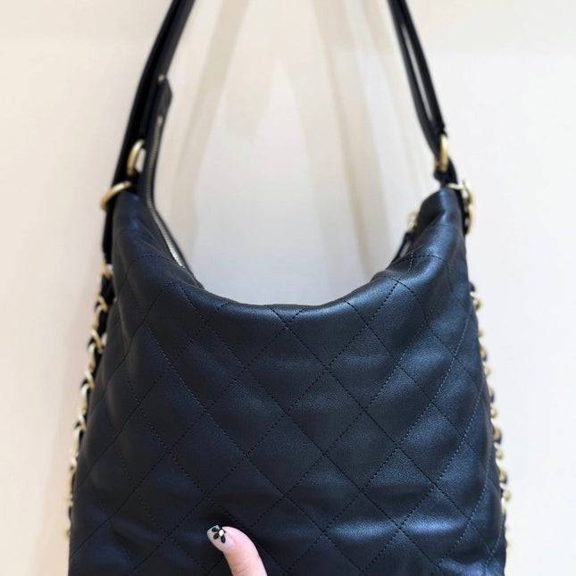 CHANEL 25S LARGE MAXIUM OLD HOBO BAG 34 IN BLACK CALFSKIN