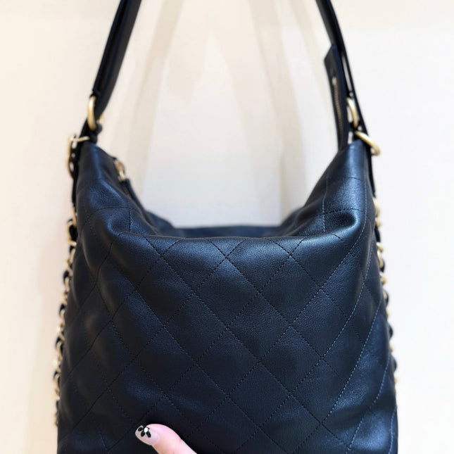 CHANEL 25S LARGE MAXIUM OLD HOBO BAG 34 IN BLACK CALFSKIN