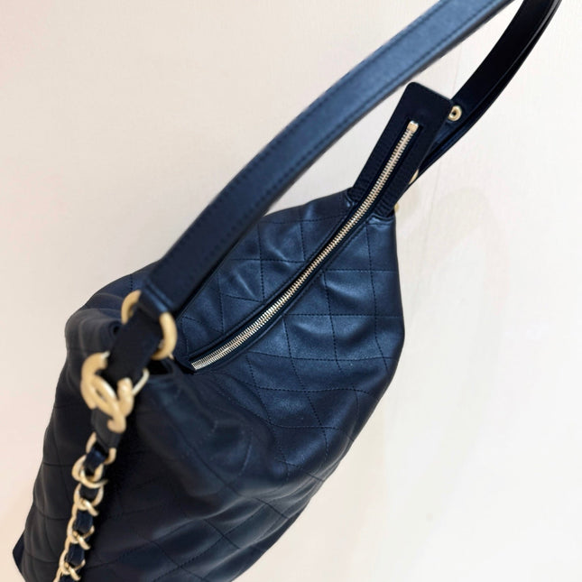 CHANEL 25S LARGE MAXIUM OLD HOBO BAG 34 IN BLACK CALFSKIN