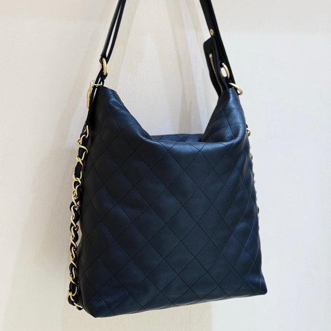 CHANEL 25S MEDIUM MAXIUM OLD HOBO BAG 33 IN BLACK CALFSKIN
