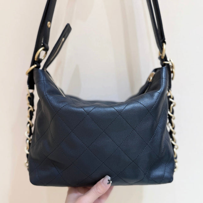CHANEL 25S MINI MAXIUM OLD HOBO BAG 31 IN BLACK CALFSKIN