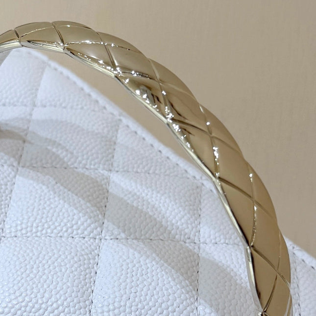 CHANEL 25S COCO CRUSH 17 IN WHITE CALFSKIN GOLD HARDWARE