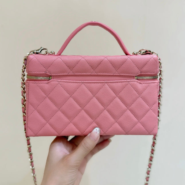 VANITY CASE 19 IN CONTESSA PINK CALFSKIN GOLD-TONE METALLIC