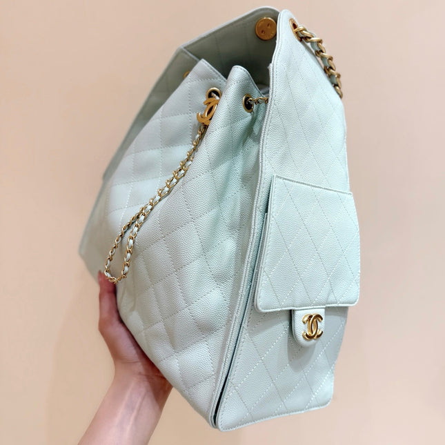 CHANEL 25S HANDBAG IN PALE CYAN 40 GRAINED CALFSKIN GOLD HARDWARE