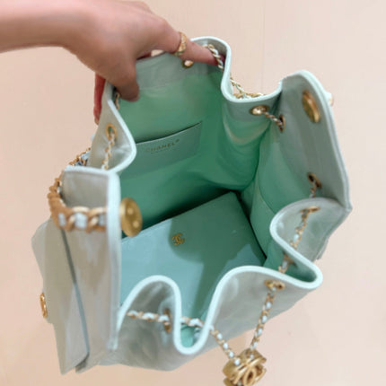CHANEL 25S HANDBAG IN PALE CYAN 40 GRAINED CALFSKIN GOLD HARDWARE