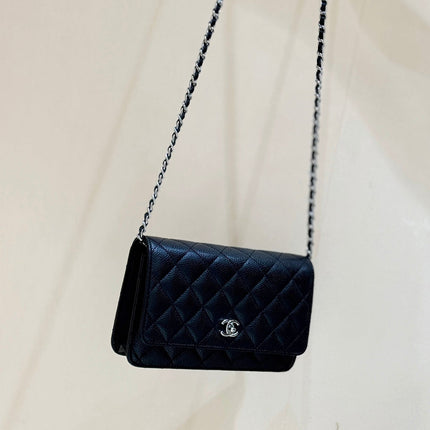 CHANEL 25S MINI FLAP BAG 19 IN BLACK CALFSKIN GOLD HARDWARE