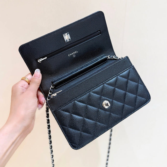 CHANEL 25S MINI FLAP BAG 19 IN BLACK CALFSKIN GOLD HARDWARE