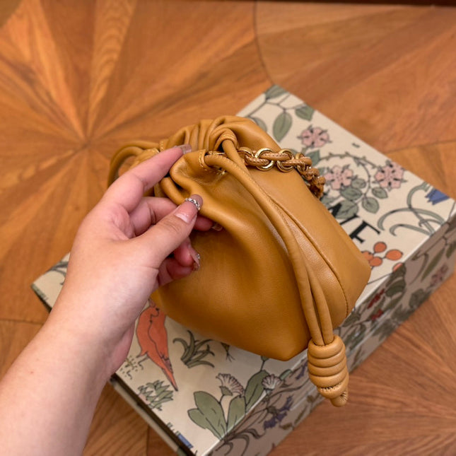 LOE MINI 18 FLAMENCO PURSE IN WARM DESERT NAPPA LAMBSKIN