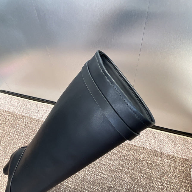 DIOR 25S D-EMPREINTE COUTURE BOOTS 90MM IN BLACK CALFSKIN