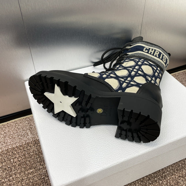 DIOR 25S D-MAJOR ANKLE BOOT MACROCANNAGE DEEP BLUE BEIGE 45MM IN BLACK CALFSKIN