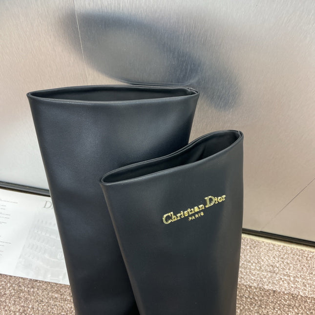 DIOR 25S D-TOWN HEELED BOOT 80MM IN BLACK SUPPLE CALFSKIN