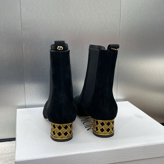 DIOR 25S ANKLE BOOT IN BLACK SUEDE