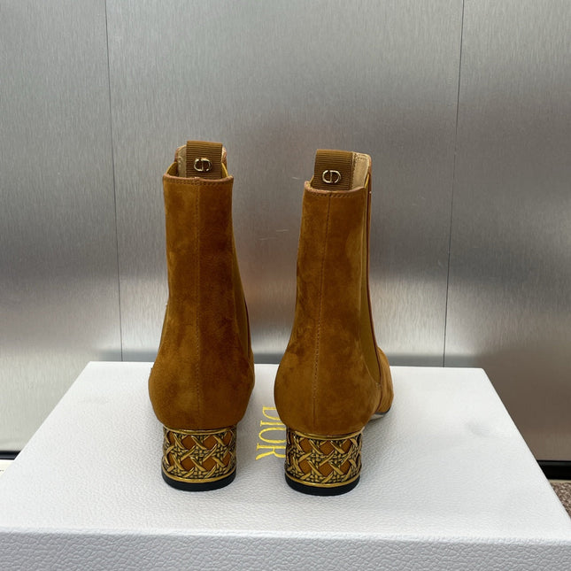 DIOR 25S ANKLE BOOT IN SADDLE BROWN SUEDE