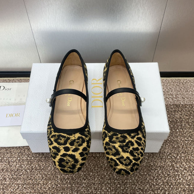 BALLET FLAT CAMEL PONY HAIR CALFSKIN WITH BROWN LEOPARD MOTIF