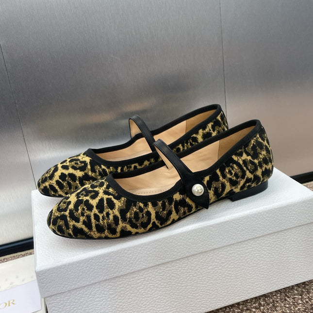 BALLET FLAT CAMEL PONY HAIR CALFSKIN WITH BROWN LEOPARD MOTIF