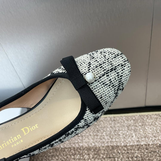 SLINGBACK PUMP IN WHITE MIX BLACK EMBROIDERED CANNAGE TWEED 35 MM