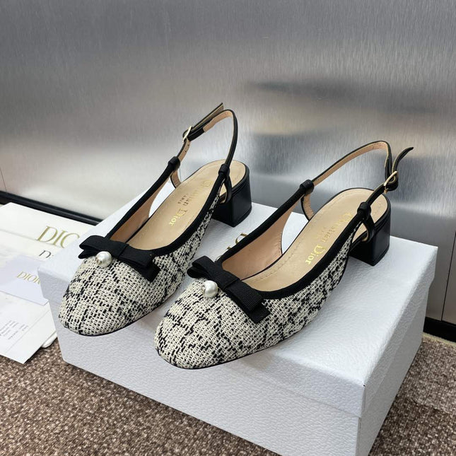 SLINGBACK PUMP IN WHITE MIX BLACK EMBROIDERED CANNAGE TWEED 35 MM