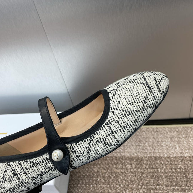 D-RAMOUR BALLET FLATS IN WHITE MIX BLACK EMBROIDERED CANNAGE TWEED
