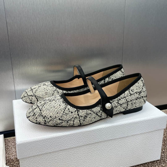 D-RAMOUR BALLET FLATS IN WHITE MIX BLACK EMBROIDERED CANNAGE TWEED