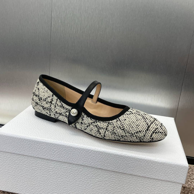 D-RAMOUR BALLET FLATS IN WHITE MIX BLACK EMBROIDERED CANNAGE TWEED