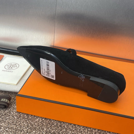 KIARA FLAT PUMP IN BLACK SUEDE