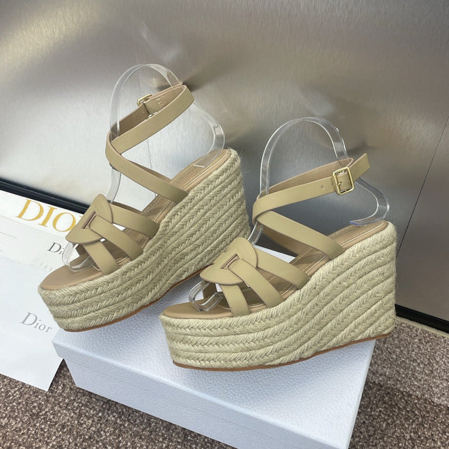 D-CLUB 25S HIGH HEEL WEDGE 100MM IN GOLDEN BEIGE CALFSKIN RAFFIA SOLE