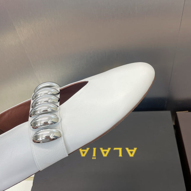 ALAIA MARY JANE FLATS 25S IN WHITE CALFSKIN WITH SILVER HARDWARE