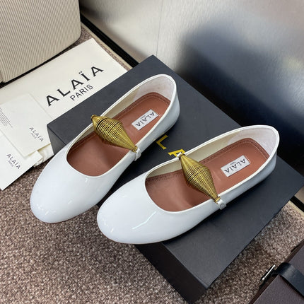 ALAIA BALLET SHOES 25S IN WHITE PATENT LEATHER WITH GOLD HARDWARE