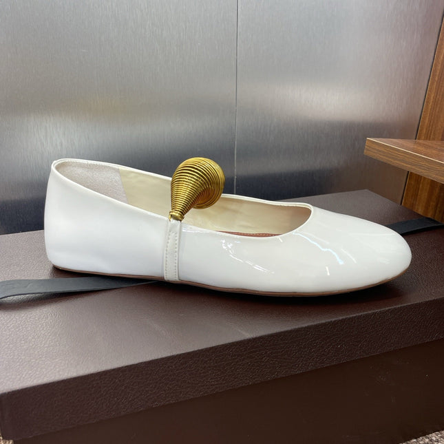 ALAIA BALLET SHOES 25S IN WHITE PATENT LEATHER WITH GOLD HARDWARE