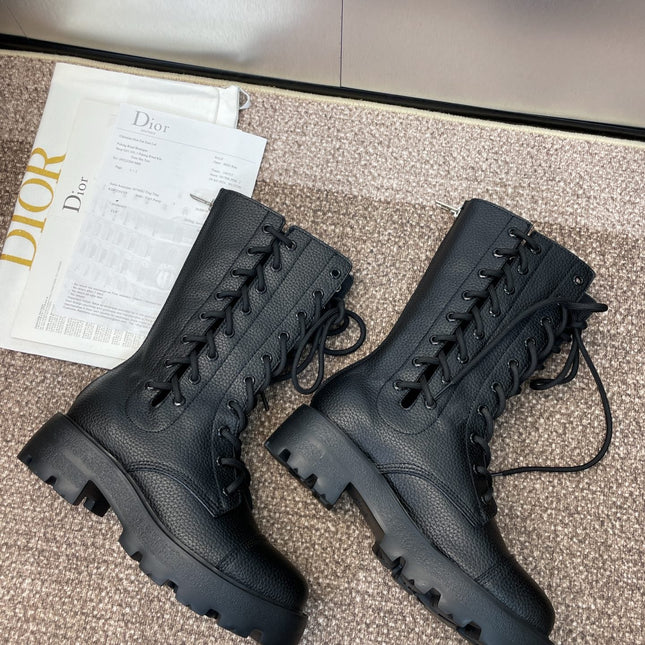 DIOR 25S D-ROAD ANKLE BOOT 45MM IN BLACK GRAINED CALFSKIN