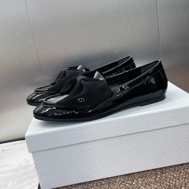 DIOR 25S LOAFER IN BLACK PATENT CALFSKIN AND GROSGRAIN