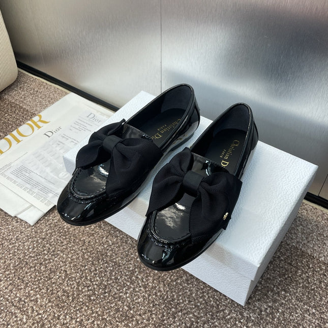 DIOR 25S LOAFER IN BLACK PATENT CALFSKIN AND GROSGRAIN
