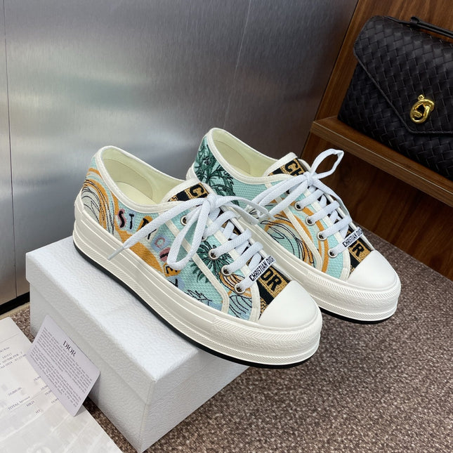 DIOR 25S WALK'N' SNEAKER IN MULTICOLOR DIOR OBLIQUE EMBROIDERED COTTON