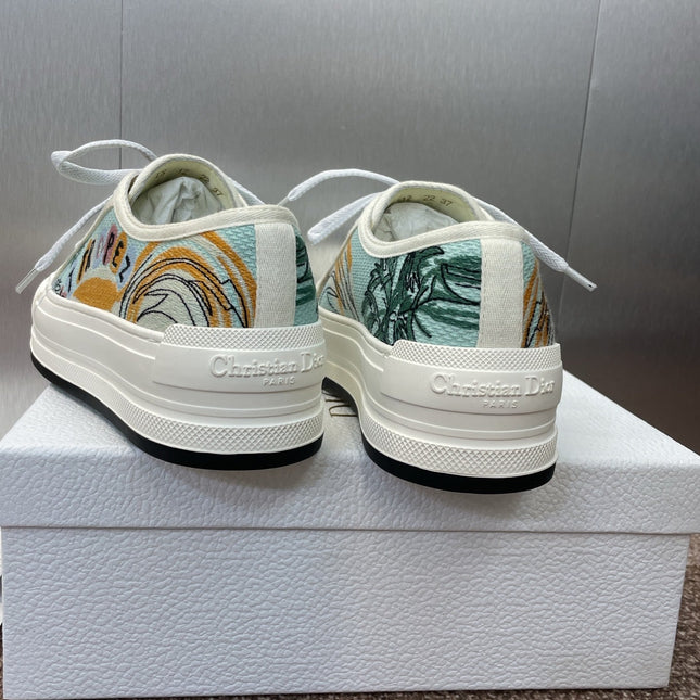 DIOR 25S WALK'N' SNEAKER IN MULTICOLOR DIOR OBLIQUE EMBROIDERED COTTON