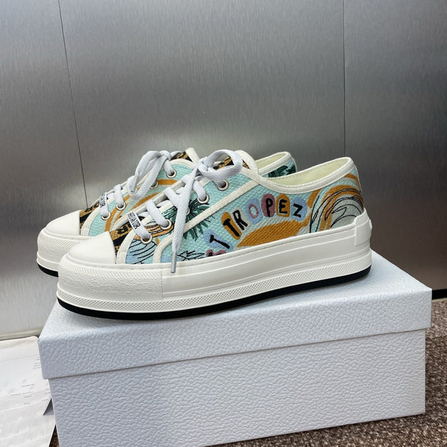 DIOR 25S WALK'N' SNEAKER IN MULTICOLOR DIOR OBLIQUE EMBROIDERED COTTON
