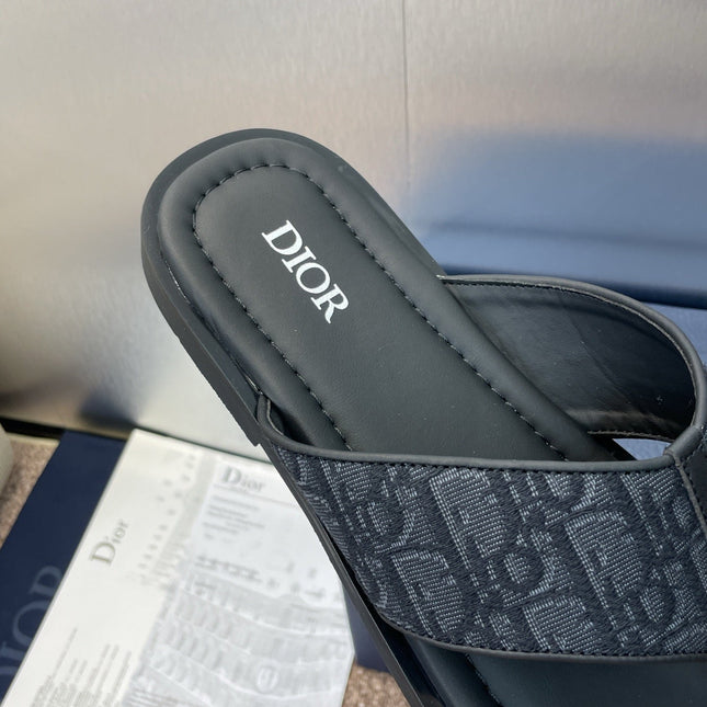 DIOR 25S ALIAS THONG SANDAL IN NAVY BLACK CALFSKIN AND CANVAS