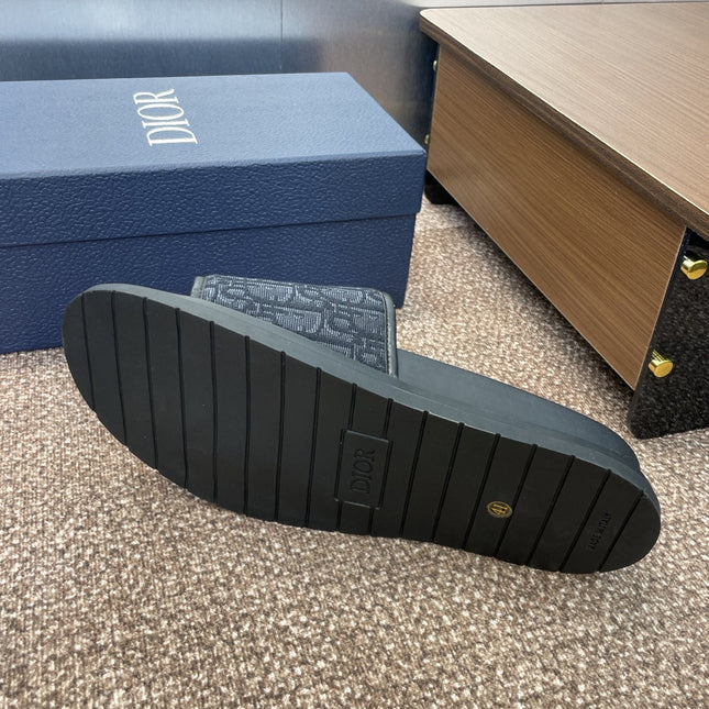 DIOR 25S ALIAS SLIDES IN BLACK CALFSKIN WITH CD OBLIQUE DARK BLUE LOGO