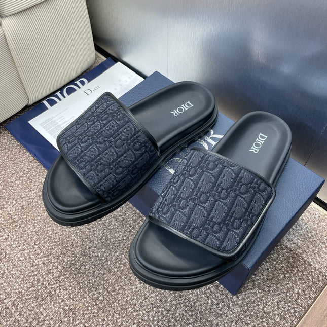 DIOR 25S ALIAS SLIDES IN BLACK CALFSKIN WITH CD OBLIQUE DARK BLUE LOGO