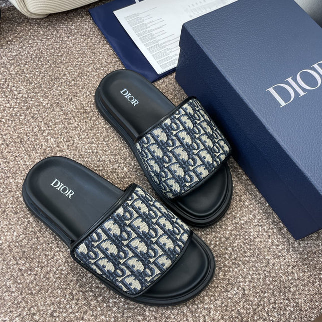 DIOR 25S ALIAS SLIDES IN BLACK CALFSKIN WITH CD OBLIQUE DEEP BLUE LOGO