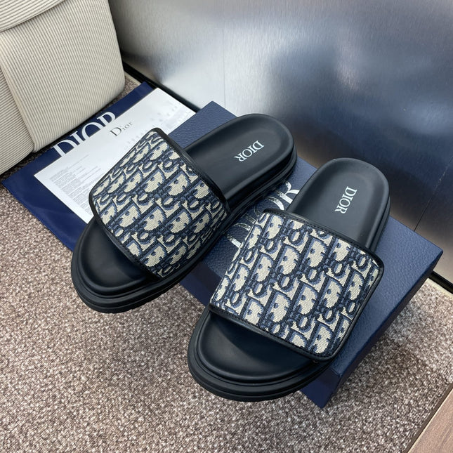 DIOR 25S ALIAS SLIDES IN BLACK CALFSKIN WITH CD OBLIQUE DEEP BLUE LOGO