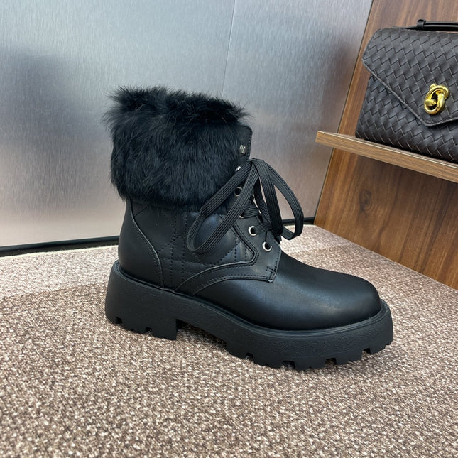DIOR 25S D-MAJOR ANKLE BOOTS WICKER STYLE 35MM IN BLACK CALFSKIN AND FUR