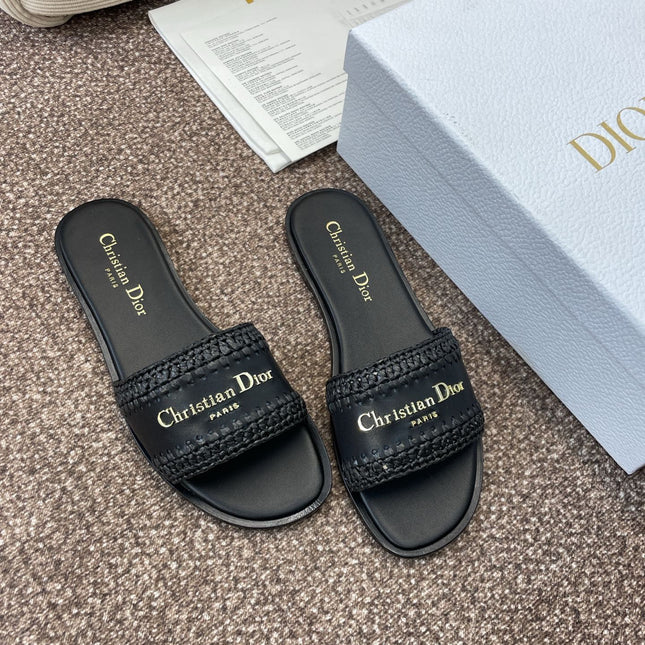 DIOR 25S D-LANE SLIDE BLACK CALFSKIN AND BLACK BRAIDED RAFFIA