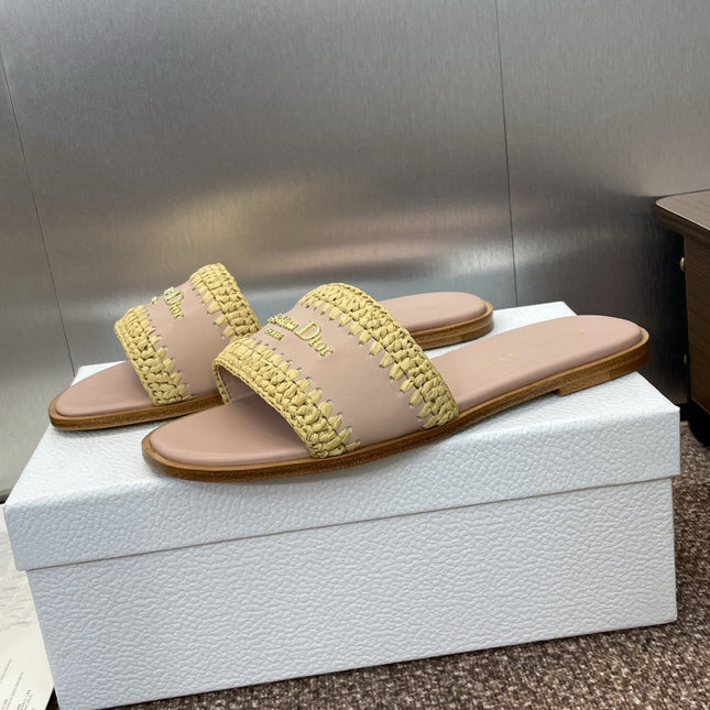 DIOR 25S D-LANE SLIDE NUDE CALFSKIN AND YELLOW BRAIDED RAFFIA