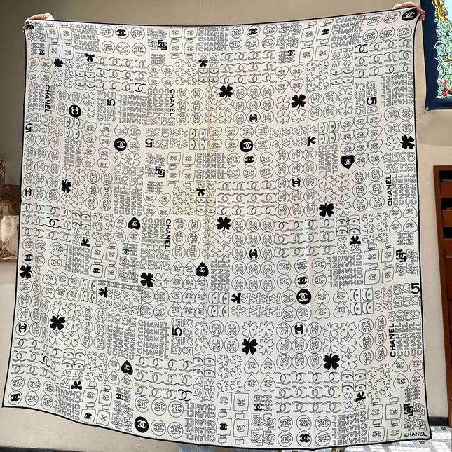 SQUARE SCARF 140 CM IN WHITE MONOGRAM SILK 403998