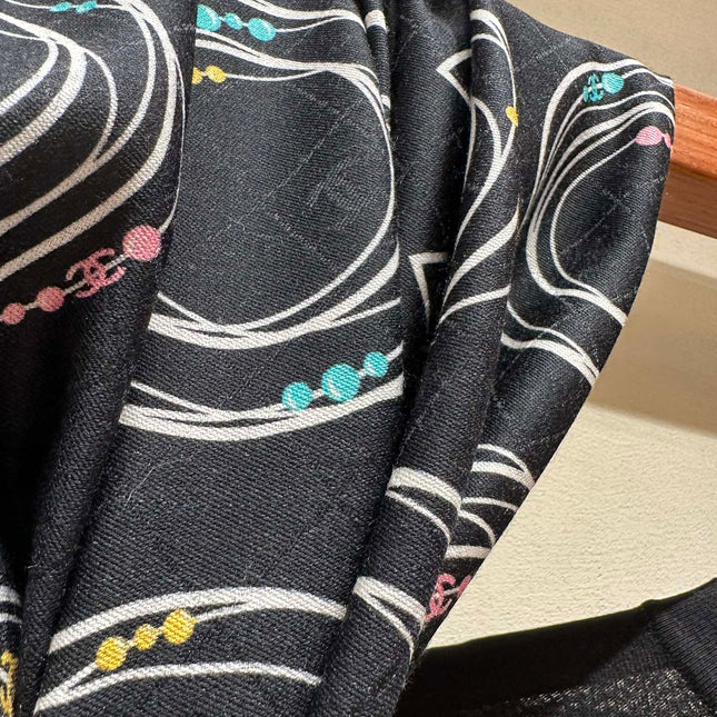 SQUARE SCARF 140 CM IN BLACK MONOGRAM SILK 403990