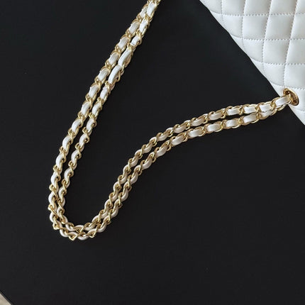 CHANEL 25S CLASSIC FLAP BAG 25 CM IN WHITE LAMBSKIN WITH GOLD HARDWARE
