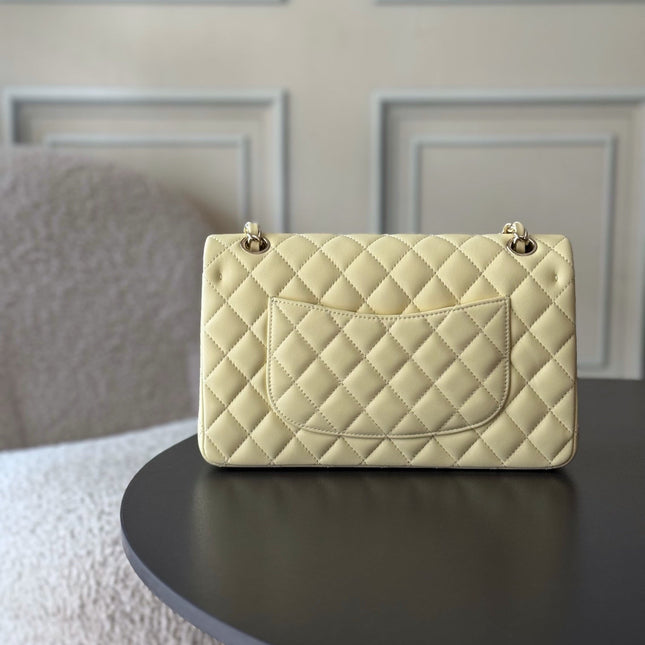 CHANEL 25S CLASSIC FLAP BAG 25 CM IN PALE BEIGE YELLOW LAMBSKIN WITH GOLD HARDWARE