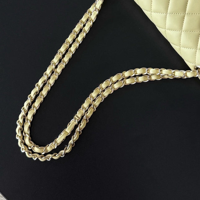 CHANEL 25S CLASSIC FLAP BAG 25 CM IN PALE BEIGE YELLOW LAMBSKIN WITH GOLD HARDWARE
