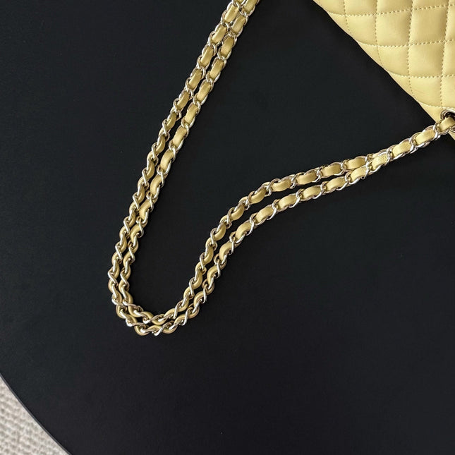CHANEL 25S CLASSIC FLAP BAG 25 CM IN LIGHT YELLOW LAMBSKIN WITH GOLD HARDWARE